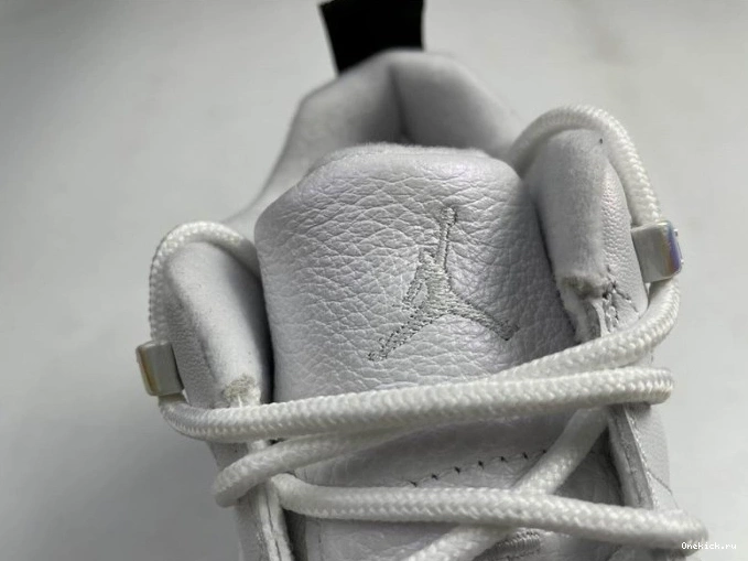 One Kick DB0733-190 (2021) 12 EASTER JORDAN LOW RETRO AIR 0709